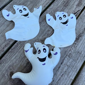 Lot de 3 fantômes d&#39;Halloween gonflables en vinyle gonflable par AGC Inc
