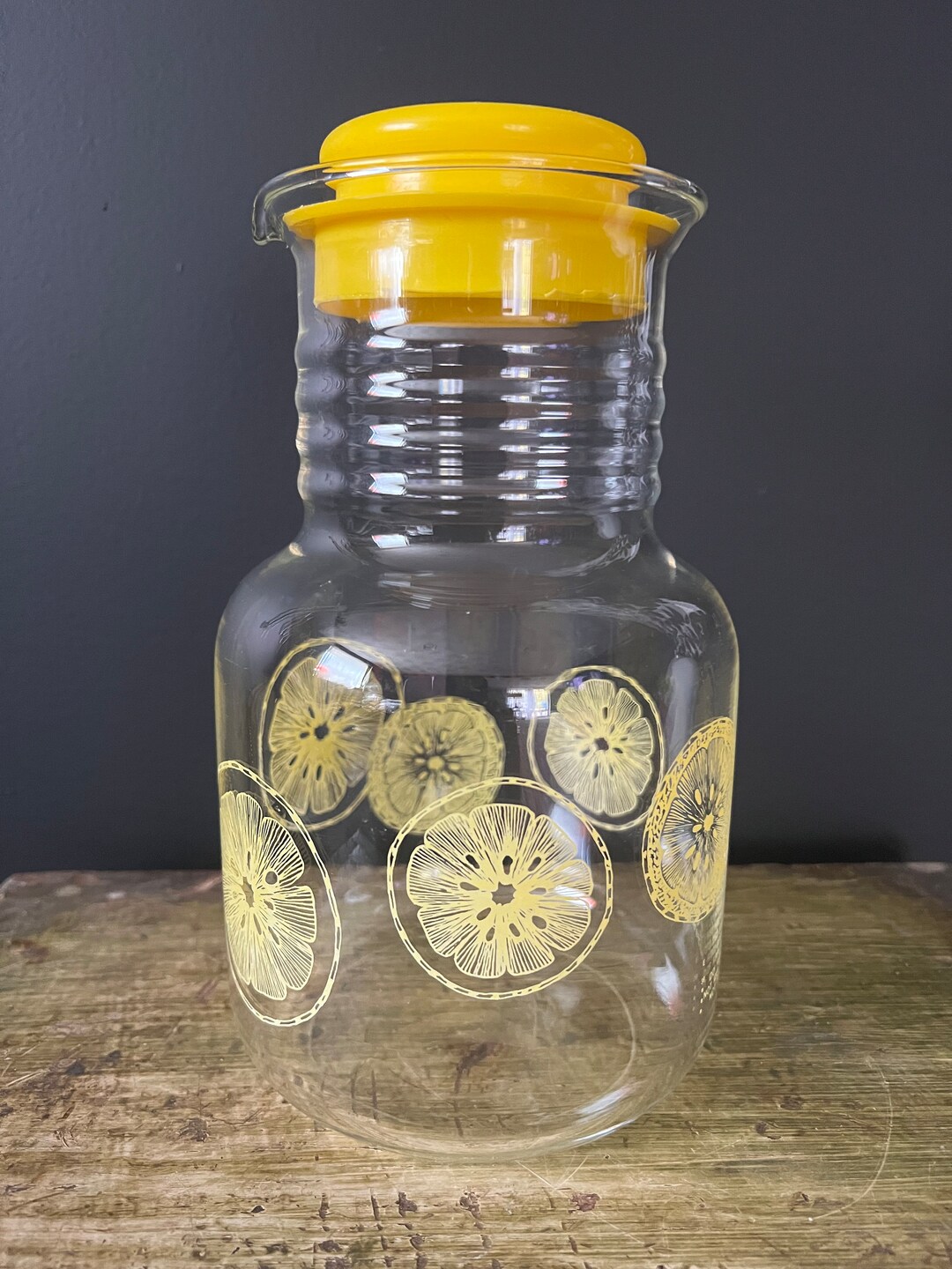 Vintage Pyrex Glass Lemons Pitcher/ Lemonade Carafe With Lid Etsy
