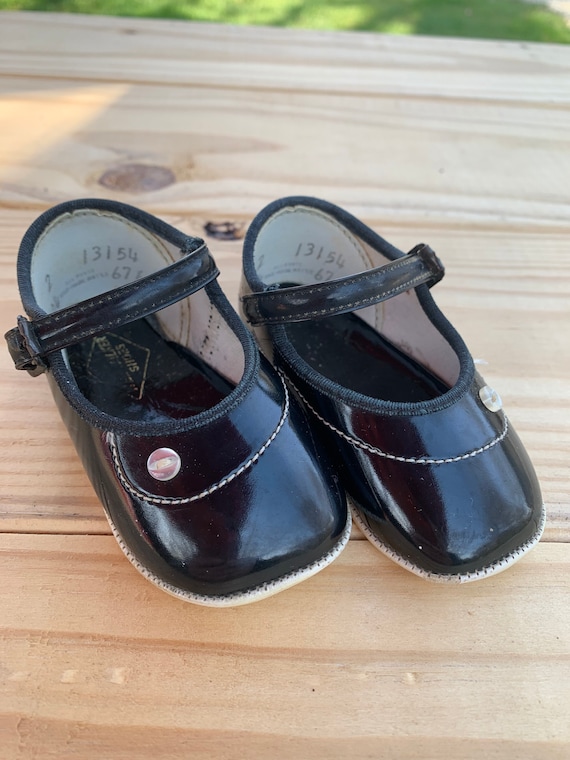 Baby Girls Vintage Wee Walker Shoes / Mid Century… - image 1