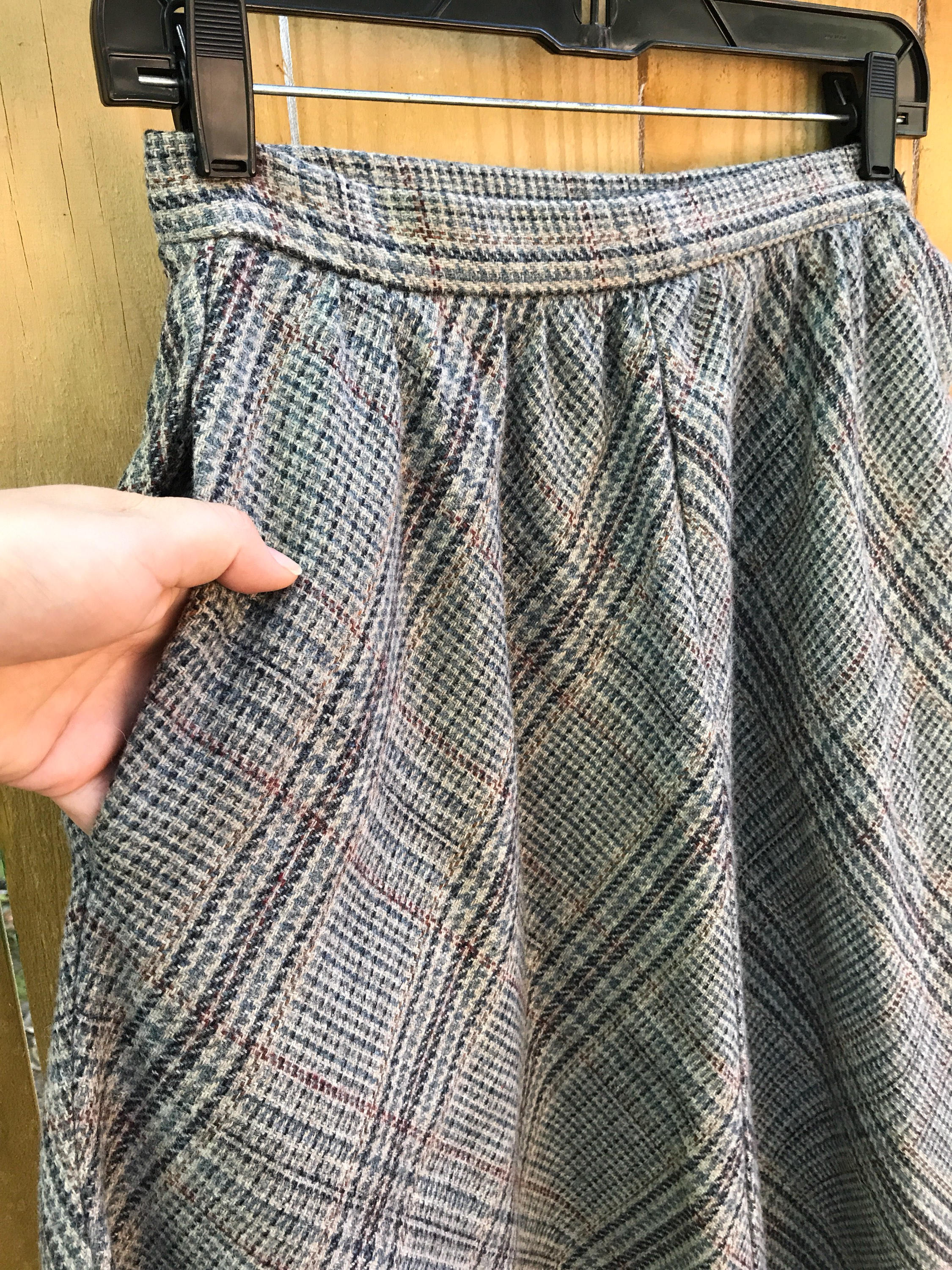 MG Concepts 70s High Waisted Full Wool Plaid Skirt Size 9/10 | Etsy
