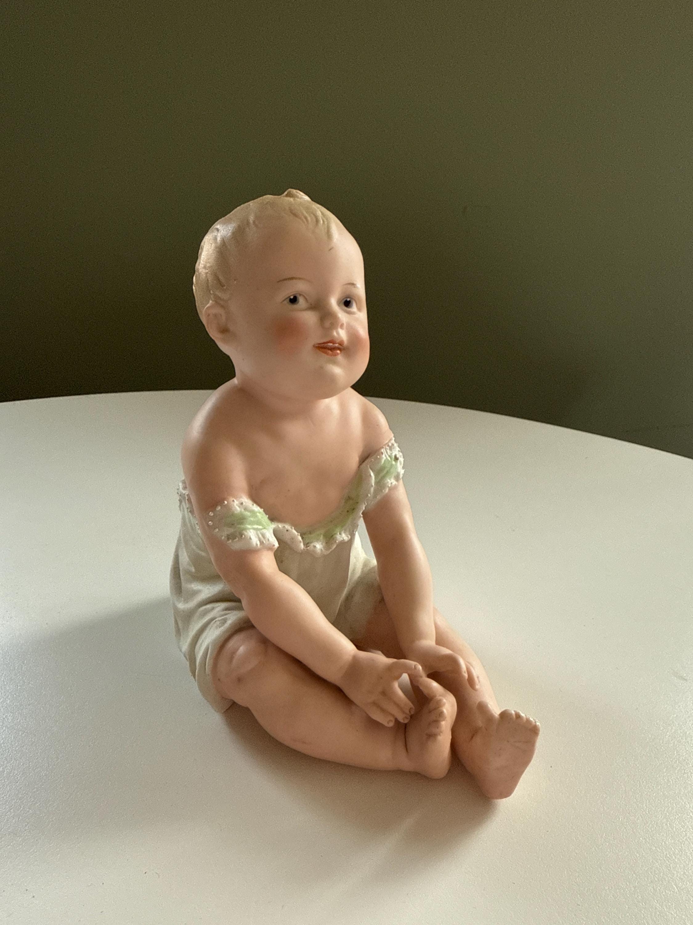 Vintage Bisque porselein grote zittende jongenspiano baby Gustav Heubach  Duitsland - groen - Etsy België, image size:2250x3000
