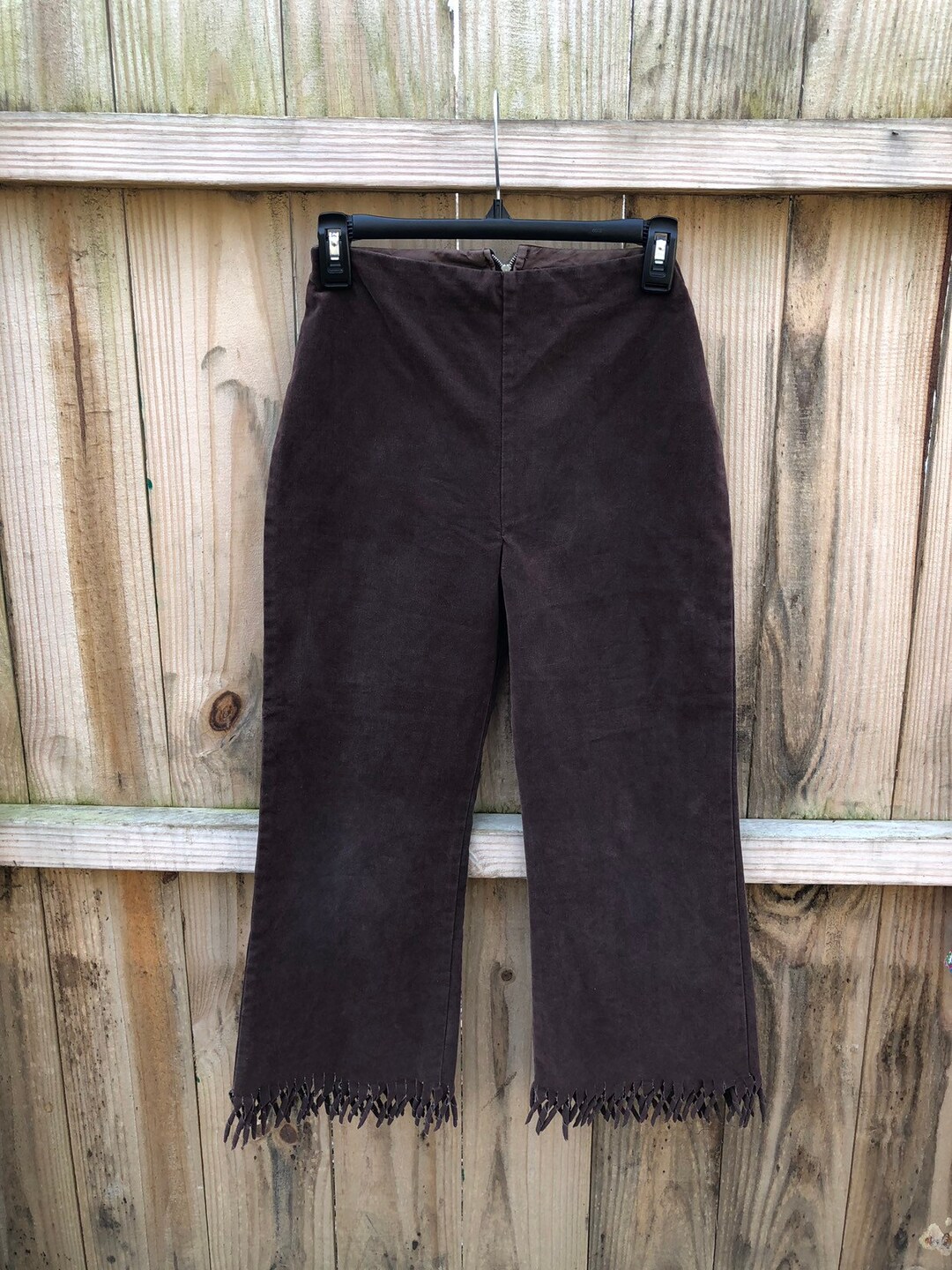 Vintage 70s Boho Hippie Brown Velor Fringe Capris Size 24 Incg Waist