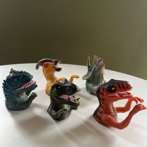 Vintage 90er Jahre Set Jurassic Park 5 Stück Gummi Fingerpuppen / Lost World Jurassic Park Fingerpuppen