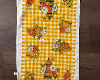 Toalla de cocina vintage de los años 70, toalla de rizo con estampado floral de cuadros amarillos, estampado de molinillo de pimienta y salero, paño de cocina con flecos, cocina de estilo rústico.