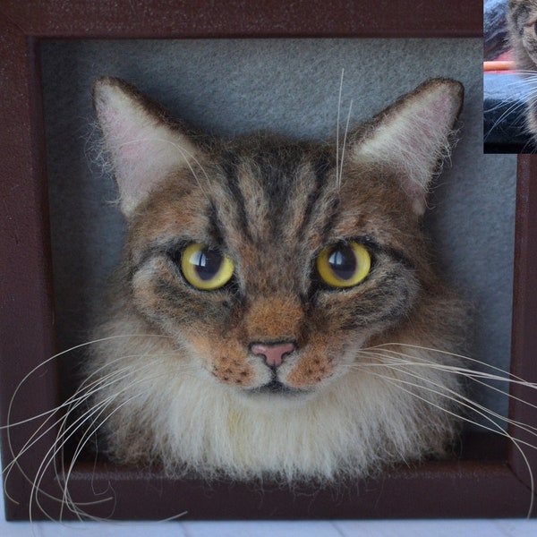 Sculpture portrait de chat dans un cadre feutre à l'aiguille Cat Felt Kitty Chat réaliste portrait en feutre tabby cat Shadow box frame Réplique pour animaux de compagnie Art de la laine