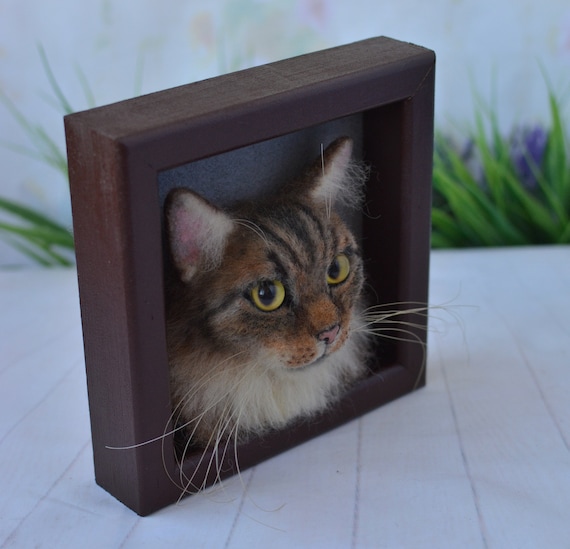Realistic Cat Shadow box Frame Pet Replica Felt Kitty Made to order. Cat Portrait Sculpture in Frame Needle felted Cat