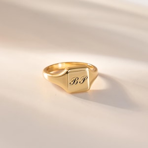 Personalized Engraved Square Signet Ring, Couple Ring, Vintage Ring, Signet Ring Women and Men, Anniversary Gift, Personalized Jewelry