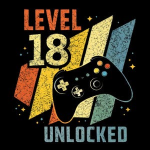 Puede incluir: Diseño gráfico negro con el texto "LEVEL 18 UNLOCKED" y un mando de videojuegos. El diseño presenta rayas naranjas, amarillas y azules con un aspecto vintage desgastado. Pequeñas formas de estrella están dispersas alrededor del texto y del mando.