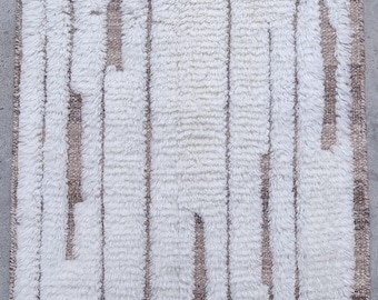 Handgeknoopt wollen vloerkleed, wit en beige boho-decor met structuur