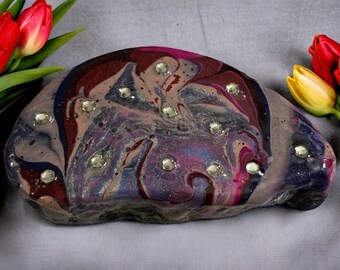 Black stone magnet marbled swirls gift favors pink purple red crystals