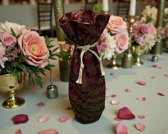 Floral Brocade Maroon Wine Bag, Elegant Reusable Hostess Gift eco friendly