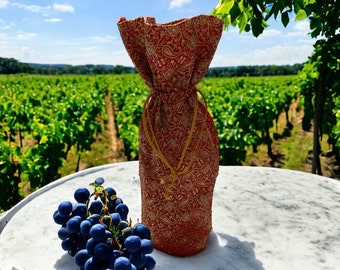 Handmade Red Sari Wine Bag: Woven Brocade Paisley Gift