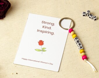 Portachiavi con perline e ciondolo per borsa personalizzati, regalo conveniente per lei, portachiavi con nome personalizzato