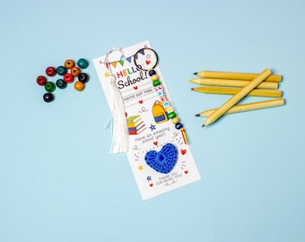 Segnalibro all'uncinetto per il primo giorno di scuola, targhetta personalizzata per lo zaino, regalo per gli alunni.