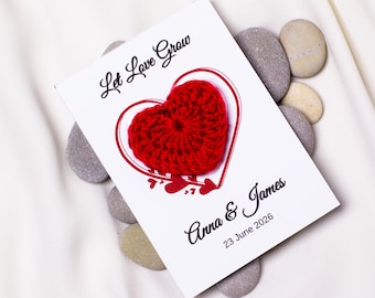 Bomboniere personalizzate e uniche all'uncinetto per gli invitati al matrimonio, accessori per addio al nubilato, pensierini per le borse nuziali.