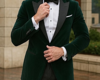 Emerald Green Velvet Tuxedo Jacket with Black Satin Lapels | TEXTHRIVE Formal Suit