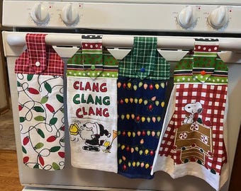 Christmas Hanging Towels Sn00py and Lights