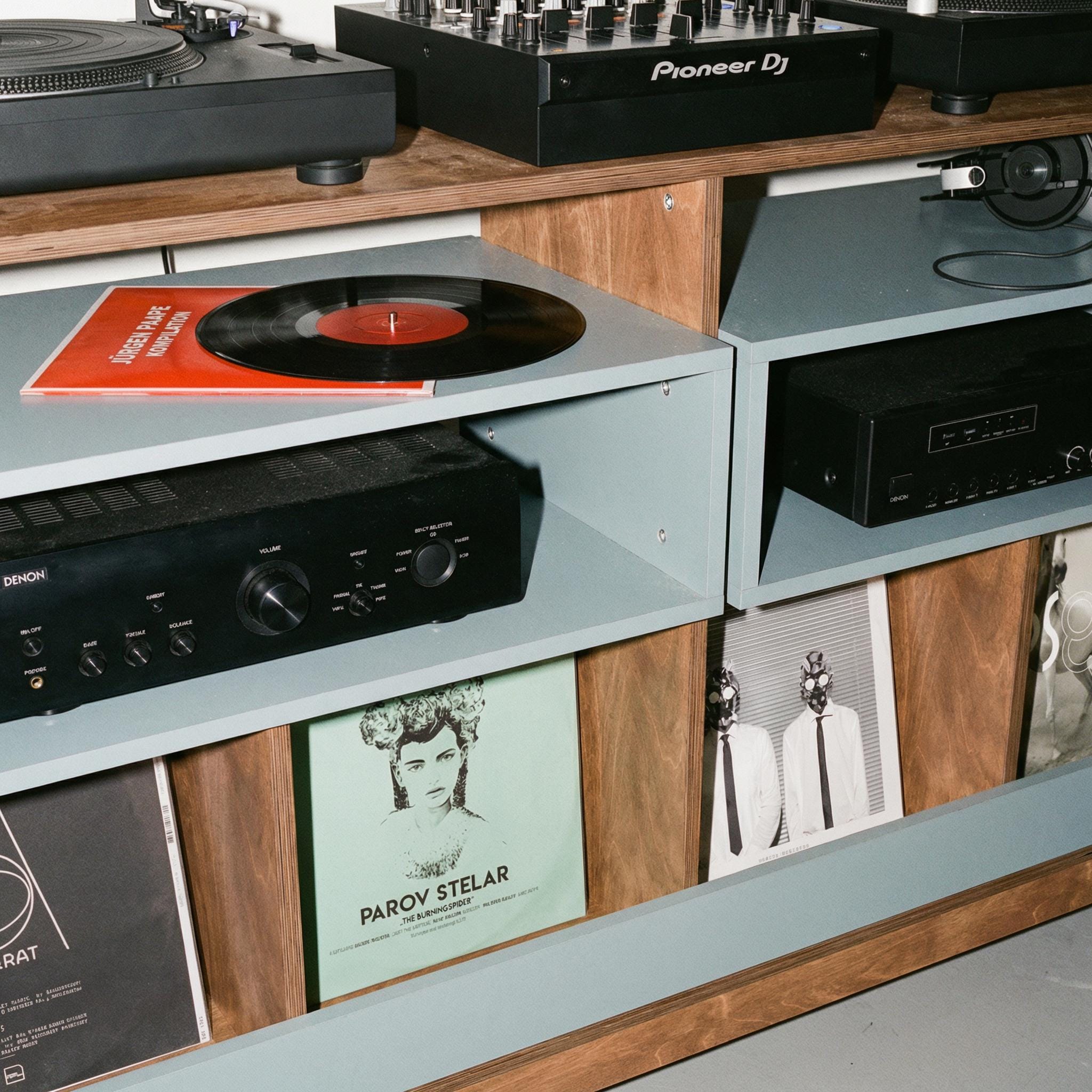 DJ Turntable Console - Record Player Stand With Vinyl Storage ...