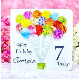 Carte d'anniversaire 7e anniversaire - carte de ballons d'anniversaire de 7 ans personnalisée - fait main - fille - fils - petite-fille petit-fils pour garçons ou filles