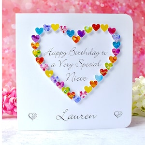 Carte d'anniversaire nièce - Cartes de vœux personnalisées faites main « Joyeux anniversaire à une nièce très spéciale » - Motif coeur arc-en-ciel coloré - Royaume-Uni