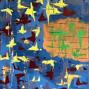 Pu&ograve; includere: Un dipinto astratto su tela con uno sfondo blu intenso, forme gialle sparse, macchie rosso scuro e una grande area arancione strutturata sul lato destro, sovrapposta a linee nere orizzontali e pennellate di colore verde brillante.