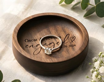 Personalised Wooden Ring Dish UK, Custom Wedding Ring Holder, Engagement Gift for Couple, 5th Anniversary Wood Gift, Walnut Jewellery Tray