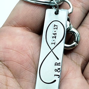 Personalized Anniversary Keychain, Infinity Keychain Hand Stamped Wedding Gift, Personalized Keychain, Couples Keychain with Initials & Date image 7