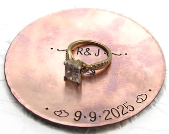 Plato de cobre personalizado para anillos de aniversario, pátina rústica