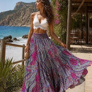Boho maxikjol för kvinnor | Böljande långkjol med flera skikt | Elastisk kjol med hög midja | Festivaloutfit | Strandkläder för resorts | Boho zigenarkjol