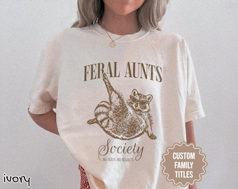 Cool Aunts Shirt Aunt To Be Gifts Sister Gift Baby Reveal Funny Raccoon Auntie Shirt Pregnancy Reveal to Sister Auntie Shirts Unhinged Shirt