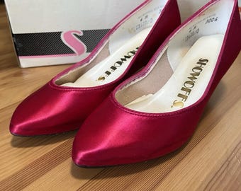 Vintage Bright Pink Hofheimer Showoffs Satin Shoes In Original Packaging
