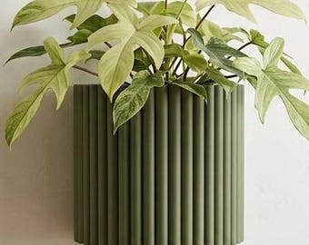 Vaso da parete Palo XL, vaso per piante stampato in 3D con drenaggio, fori di scolo e vassoio raccogligocce, design minimalista, disponibile in diverse misure.