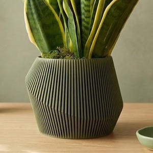 3D Printed Vero Planter with Drainage Tray Mid Century Modern Plant Pot with Drain Hole