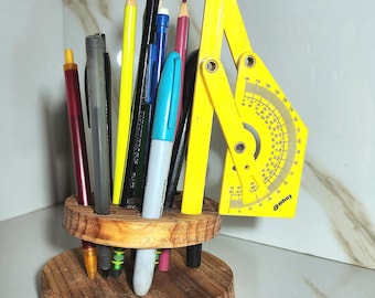 Writing Utenstil Speed Reloader  | Spinning Pencil Brush Organizer | Gift for artists, painters, engineers, students, writers |