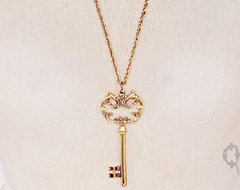 Vintage Filigree Skeleton Key Necklace No. 1