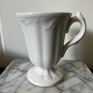 Coupe syllabub en pierre de fer motif blé