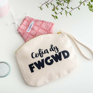Mask Bag 'Cofia dy Fwgwd', Welsh cotton bag for face covering, bag i gadw mwgwd image 4
