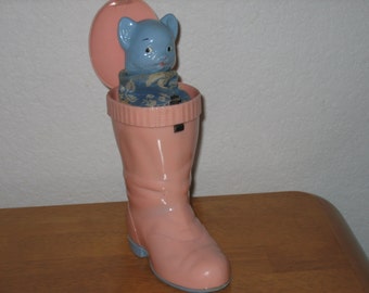 Puss-In-Boot Toy : Knickerbocker Plastic Co. USA  1950's