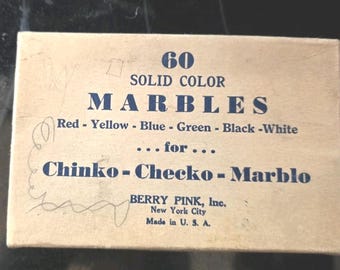 Caja de canicas Chinko-Checko-Marblo vintage rosa baya: 60 canicas de vidrio de color sólido