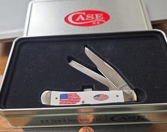 Case XX 4254 SS Trapper Smooth White Synthetic Handle  USA Flag Shield