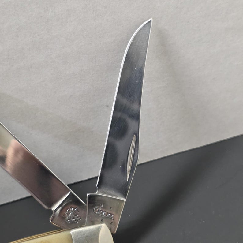 Case XX Mini Trapper Pocket Knife – 2006 – Peach Seed Jigged Bone image 4