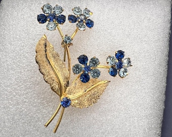 Vintage Cobalt Blue Gold Tone Rhinestone Flower Brooch/pin