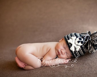 Pirate Baby Hat, First Birthday Hat Kids, Crochet Infant Pirate Hat, Newborn Photography Prop, Baby Scull Hat, Newborn Pirate Outfit, Gift