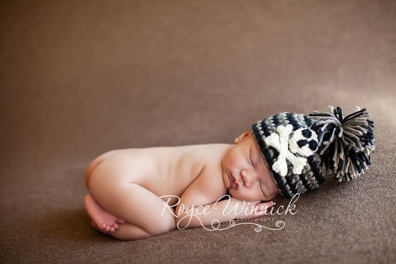 Pirate Baby Hat, First Birthday Hat Kids, Crochet Infant Pirate Hat, Newborn Photography Prop, Baby Scull Hat, Newborn Pirate Outfit, Gift
