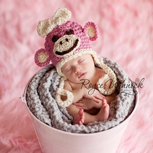 Pink Newborn Monkey Hat, Baby Girl Monkey Beanie, Newborn Photography Outfit, Monkey Earflap Hat, Monkey Bonnet Hat, Halloween Monkey Hat
