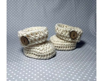 Crochet Baby Booties With Button, Handknitted Slippers, Newborn Crochet Shoes, Knitted Crib Shoes, Newborn Knot Boots, Chunky Baby Socks