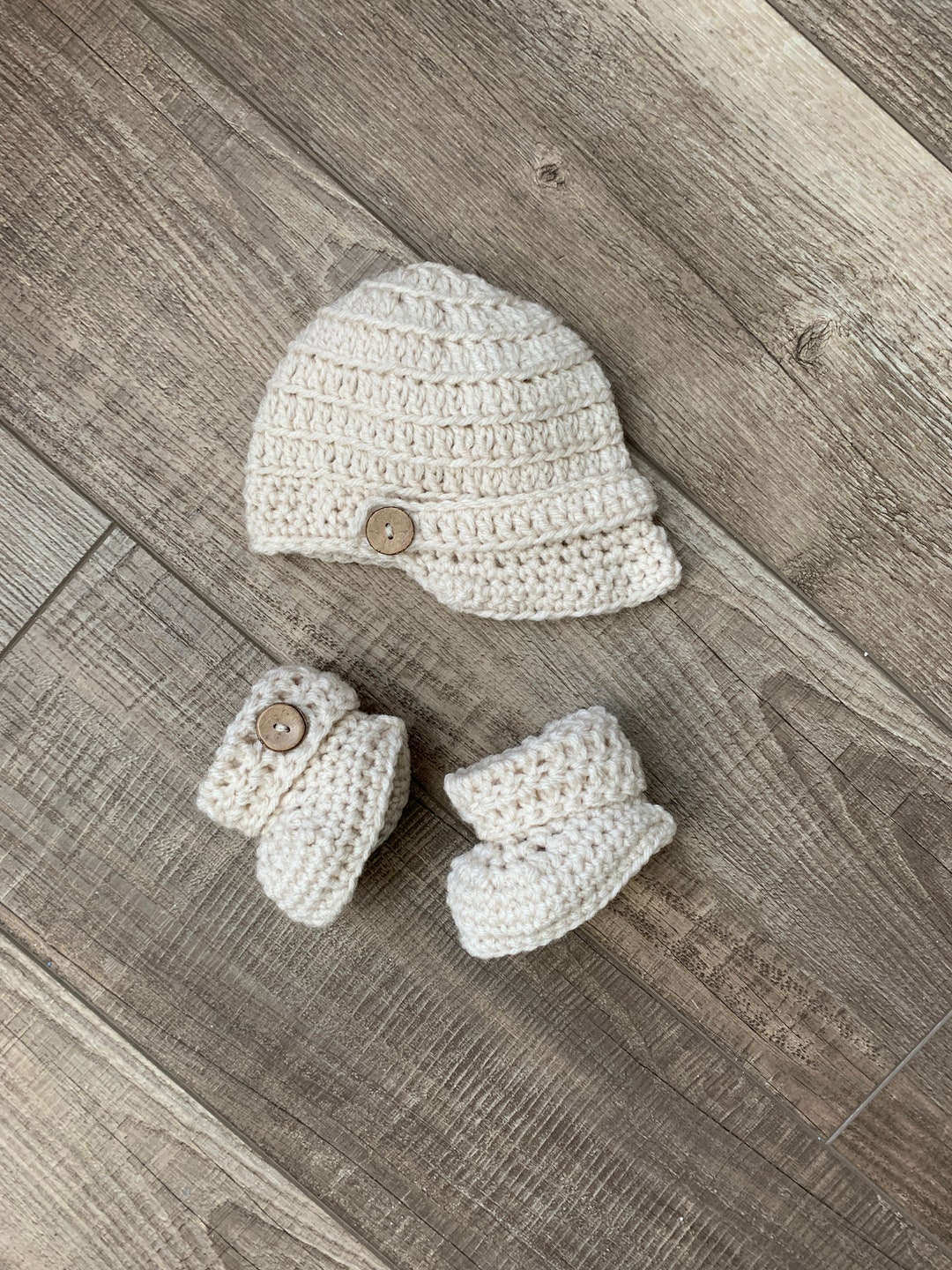 Flat Baby Cap and Boots, Baby Boy Winter Outfit, Newborn Photo Prop
