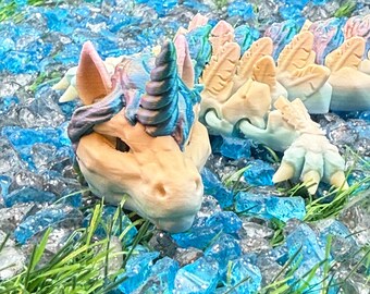 Articulated Alicorn Dragon – Wingless Unicorn Dragon – Fantasy 3D Printed Dragon for Shelves, Desks & Cozy Spaces