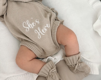 Pelele personalizado para bebé recién nacido, regalo bordado para bebé, pelele de punto con texto "Hola Mundo", traje de bebé para volver a casa, anuncio de bebé personalizado