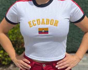 Embroidered T-shirt - Ecuador